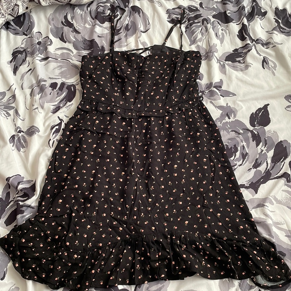 Forever 21 black dress with floral design